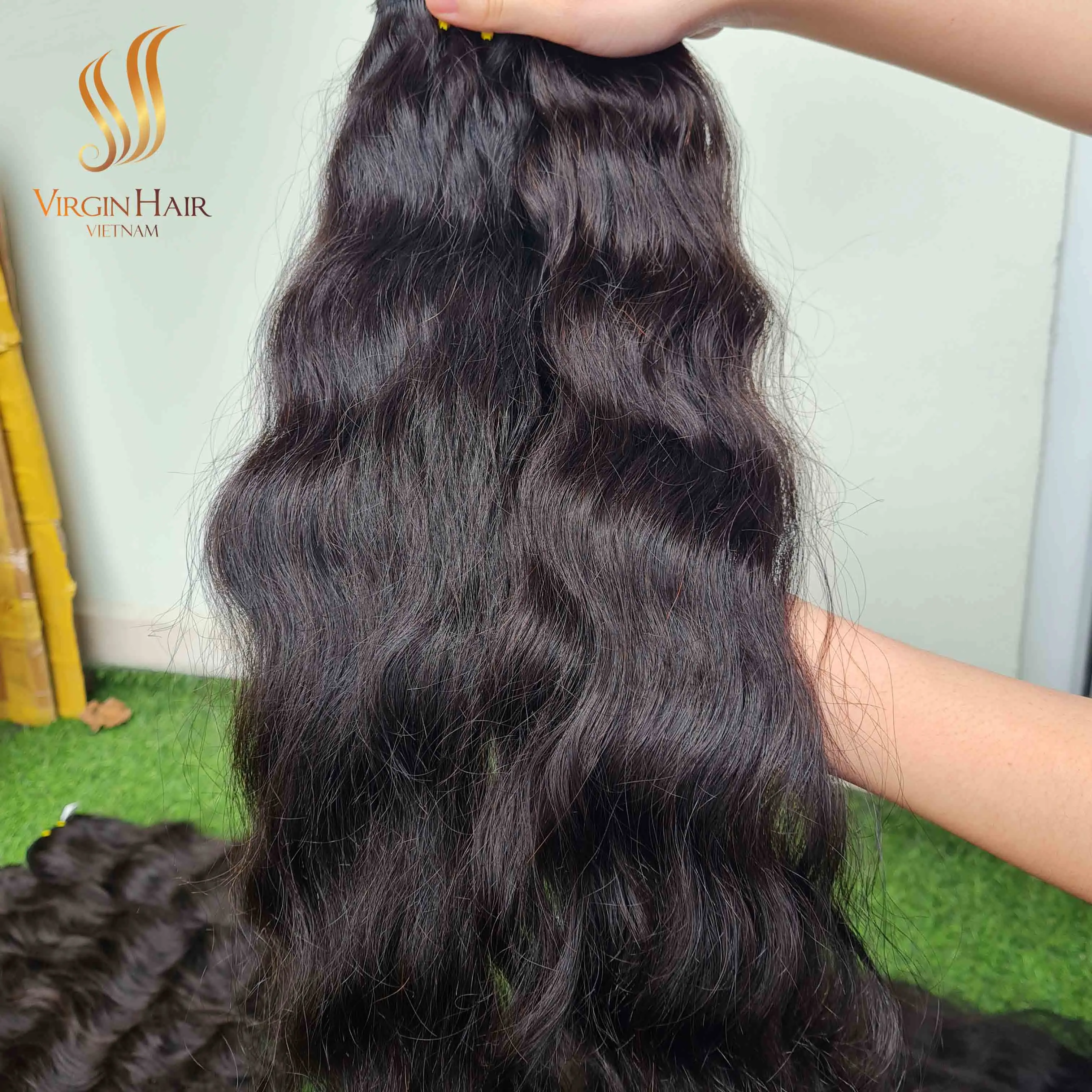 [NATURAL WAVE VIETNAMESE HAIR] High Quality 100% Cuticle Aligned Human Hair Wholesale Price Raw Wavy Unprocessed Hair