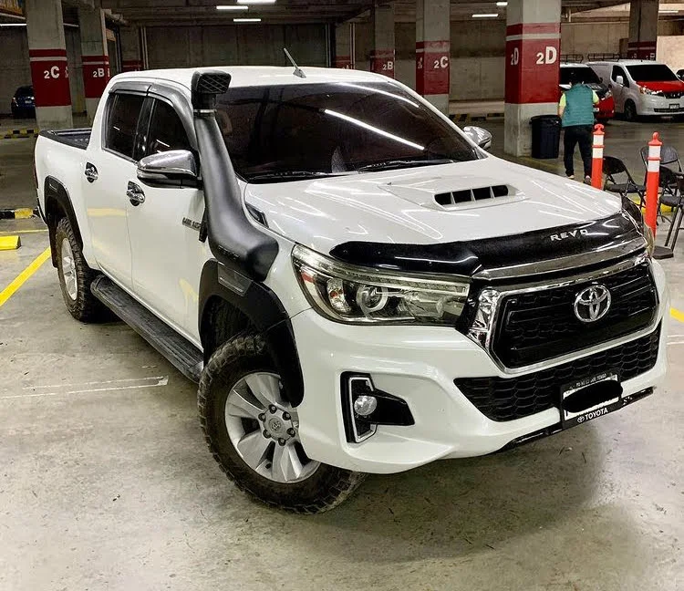 2017 2018 2019 2020 2021 Vehicles Used Cars Toyota Hilux diesel pickup 4x4 in Used Cars