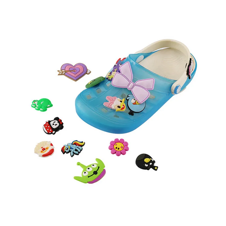 bulk cute bespoke custom designer 3D soft pvc rubber shoe charm for kid clog