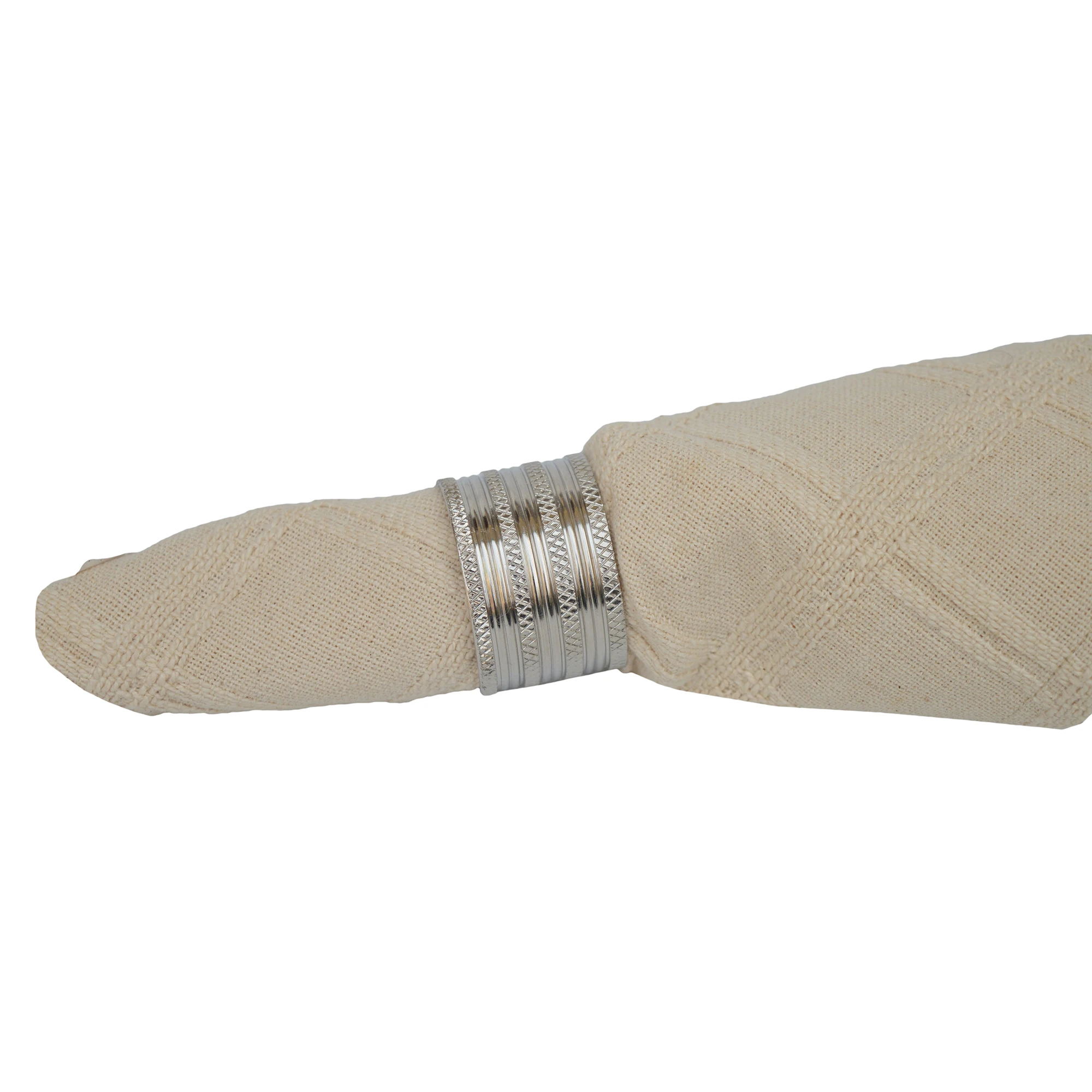 Bright Design Napkin Holders Best for Wedding Dinners Party Hotel Festive Table Decoration Design Napkin Ring Metal Holders