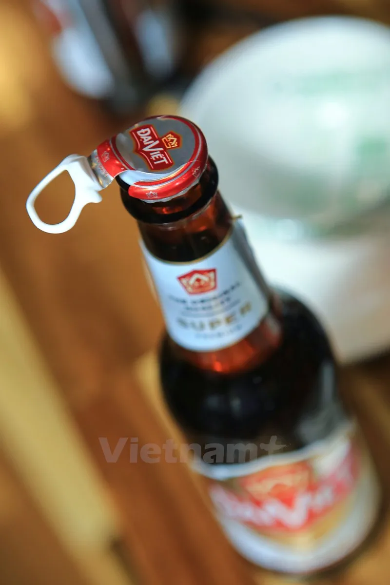  Оптовая продажа стеклянная бутылка для пива Lager Alc 4.5% объемом 450 мл Высококачественное Пиво daivietnam premium низкая цена в наличии экспорта