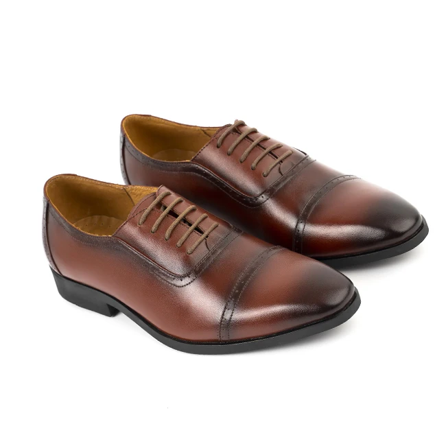 High quality New fashion 2021 with 100% genuine leather men casual shoes handmade Vietnam factory manufacturer