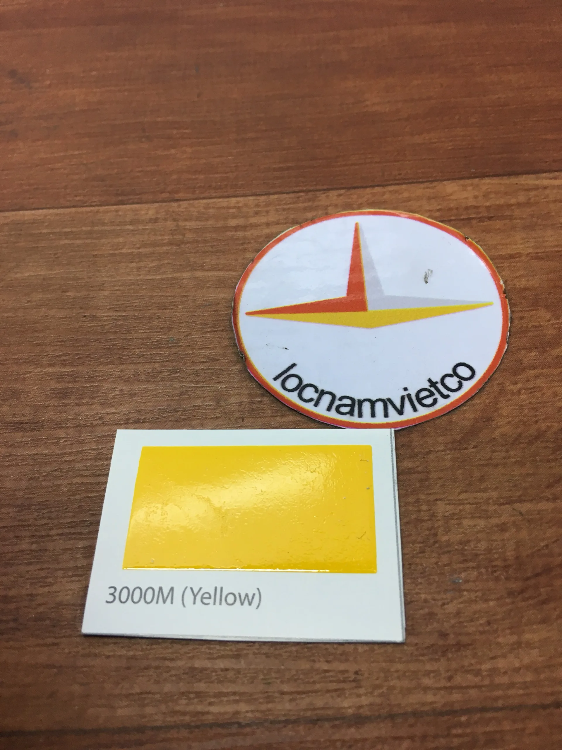 Yellow Epoxy Paint Floor Anti Sagging Top Coat High Gloss Pigment Liquid For Concrete Cement Mortal KCC ET5660 ET5660 3000