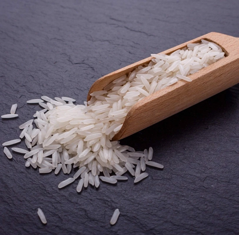 Wholesale Top Rated High Quality Om18 Rice Long grain rice (over 7mm) beautiful soft and fragrant White Rice for SALE