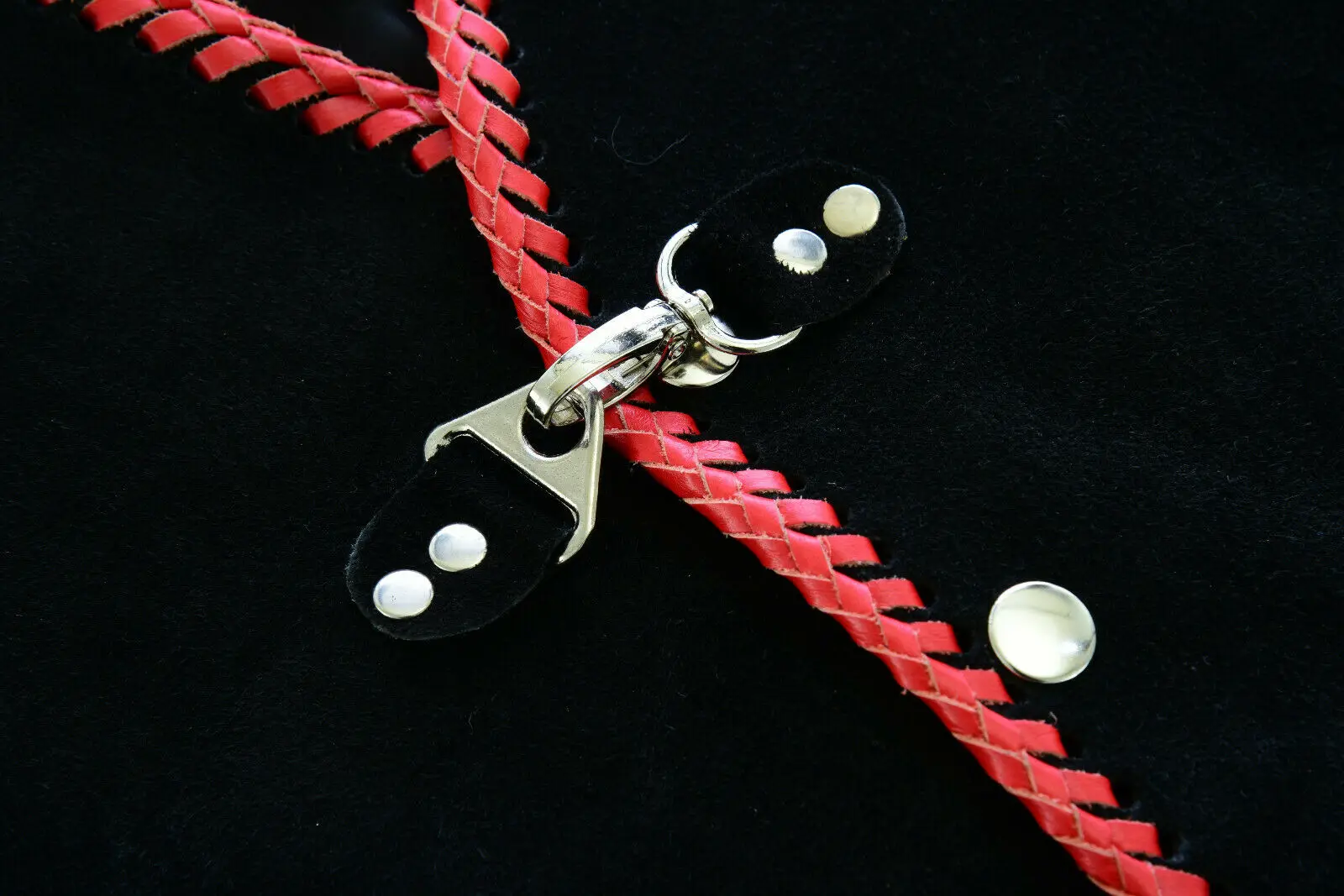 
Fully Customized Leather vest Mens Real Leather Suede Leather Vest Red Braided Black Motorcycle Clothing 