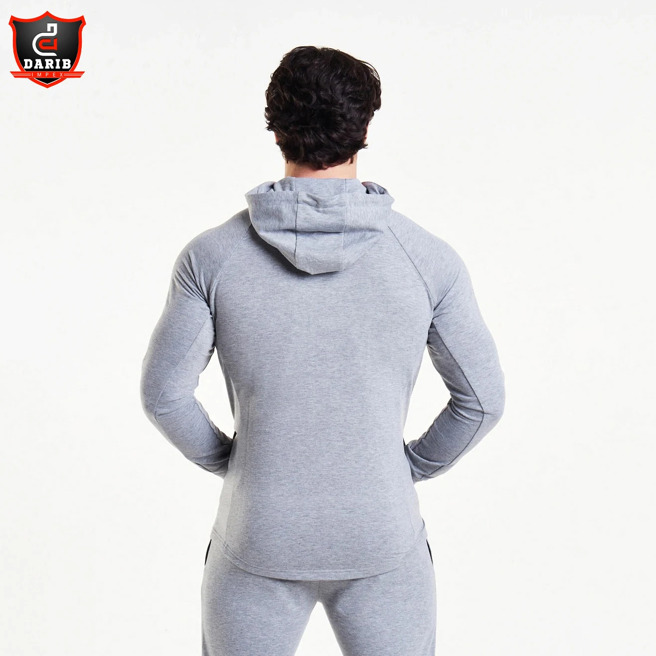 Оптовая продажа мужской тренировочный костюм с буквами-пазлами спортивный оптом капюшоном тренировочные костюмы