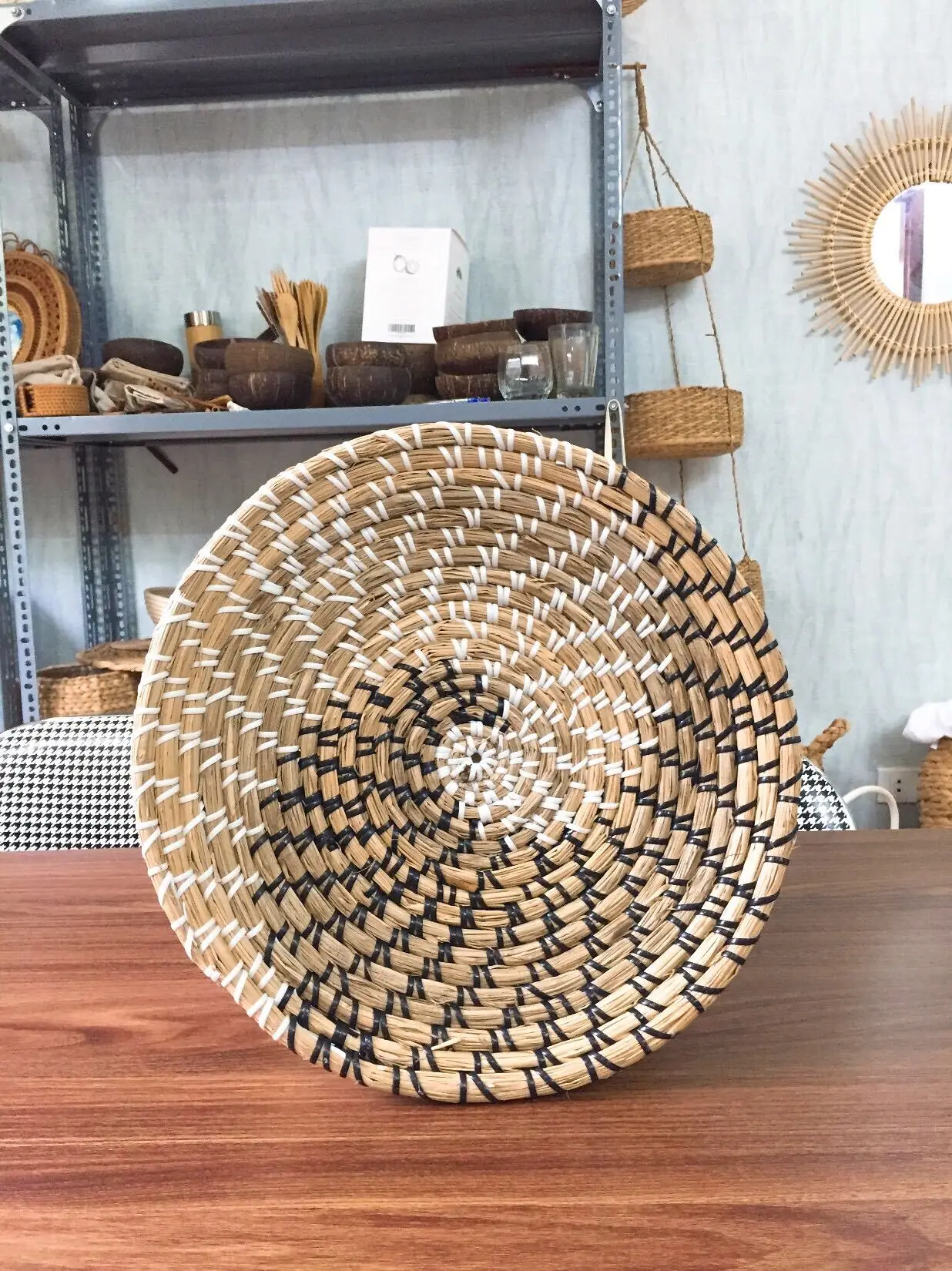 Best Seller  Decor Item Seagrass Wall trivet for decoration/Wall hanging basket made by Vietnamese Artistans