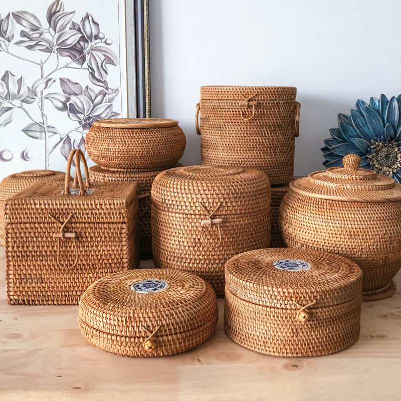 Rattan Gift Handmade Woven  Box With Lid Handcraft Wicker Storage Basket Box