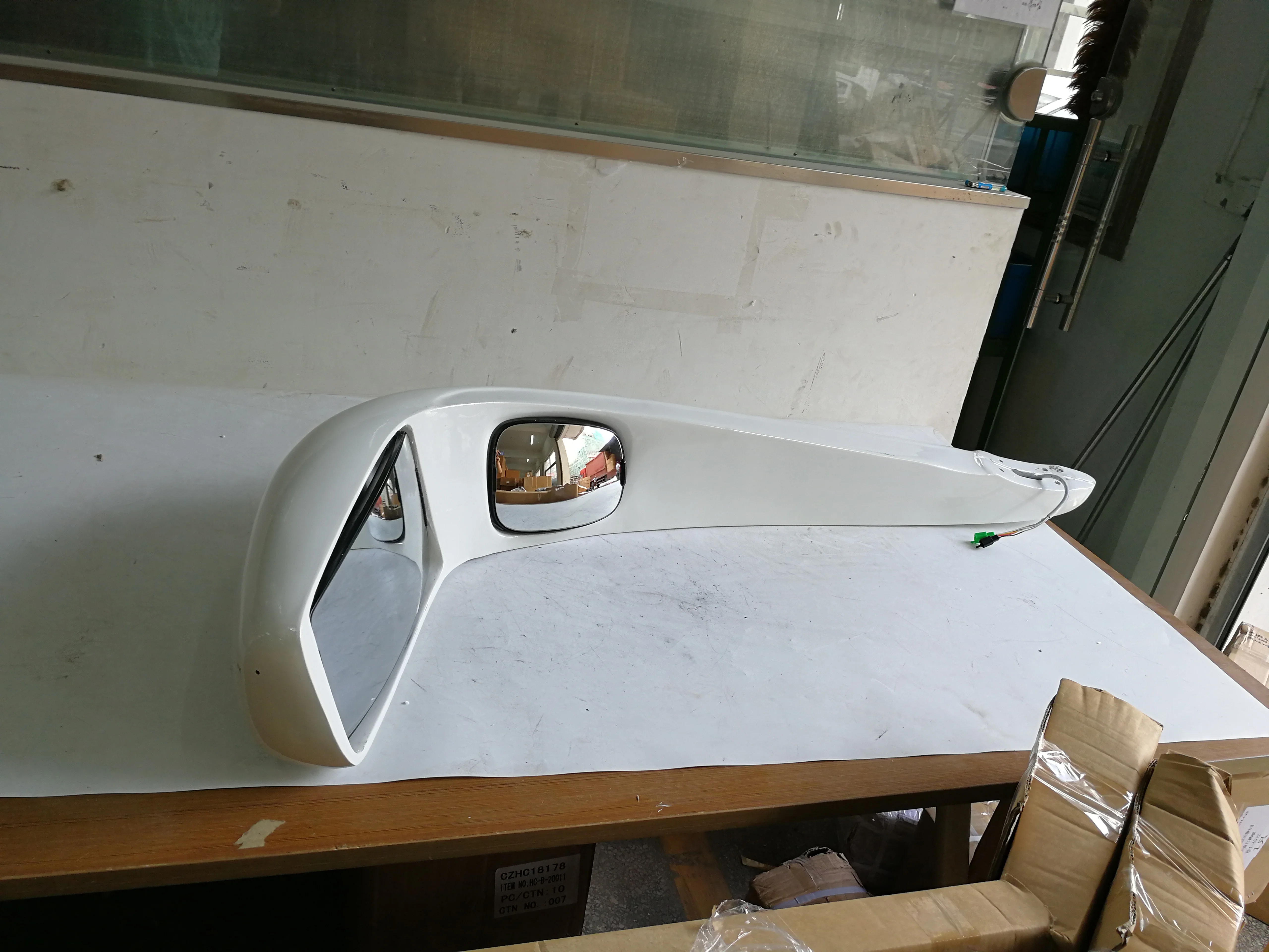 
Bus Side Mirror Rear View Mirror For Marcopolo HC-B-11275-2 