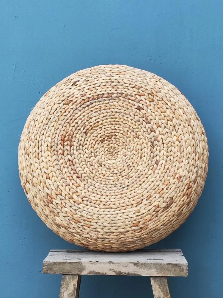 Unique Seagrass Water Hyacinth Foot Stool Outdoor Cushion Convenient & Versatile For House Floor