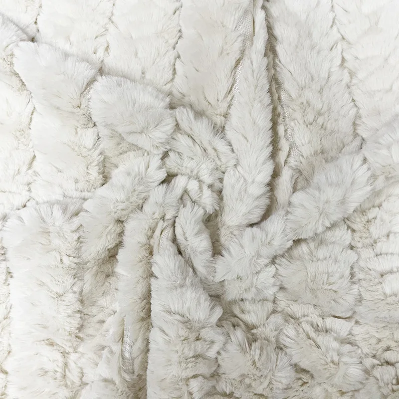 Chinese polyster Imitated rabbit hair cut flowers pong flowers Home textile toys crafts print polyester plush fabric for blanket
