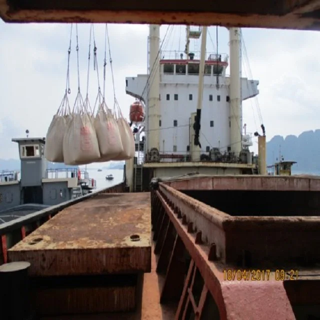 Good Cement Clinker Grey Cement CEM II 42.5R from Vietnam