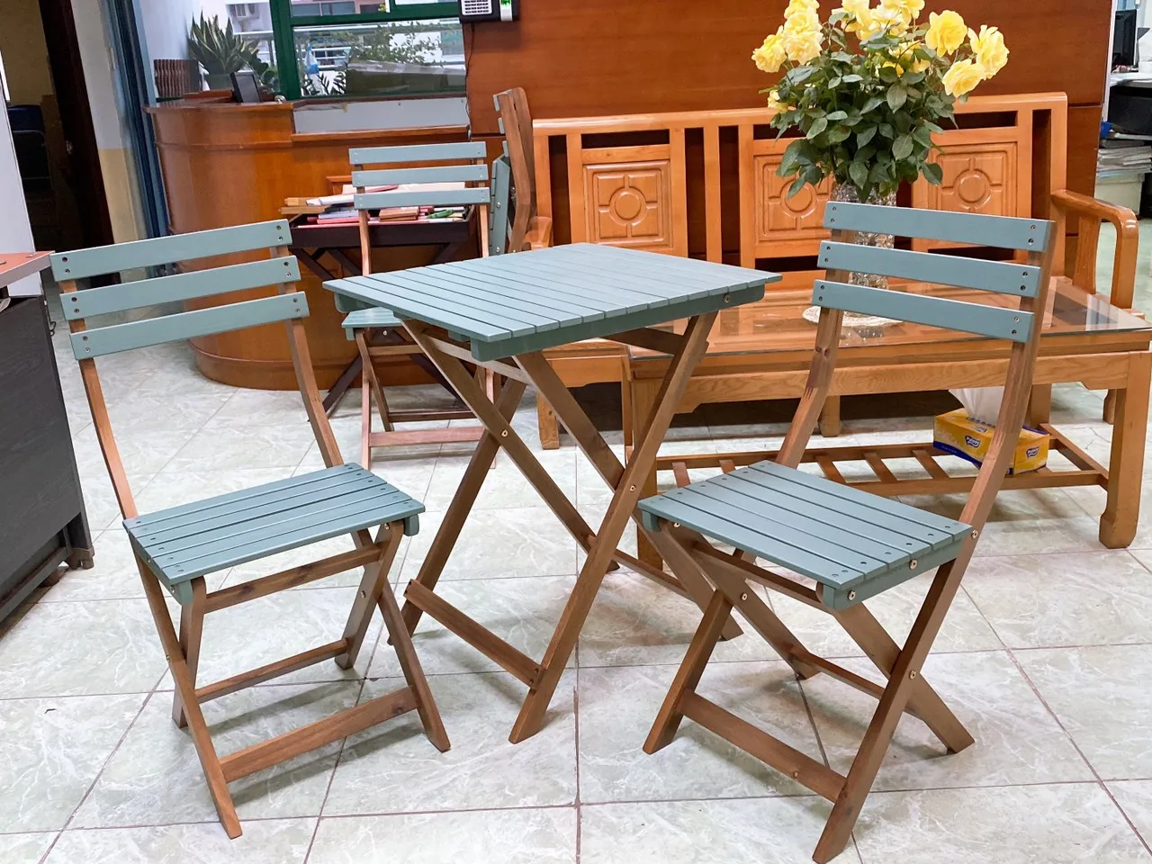 Outdoor Furniture Bistro table sets High quality Vietnamese acacia wood folding table and chair set