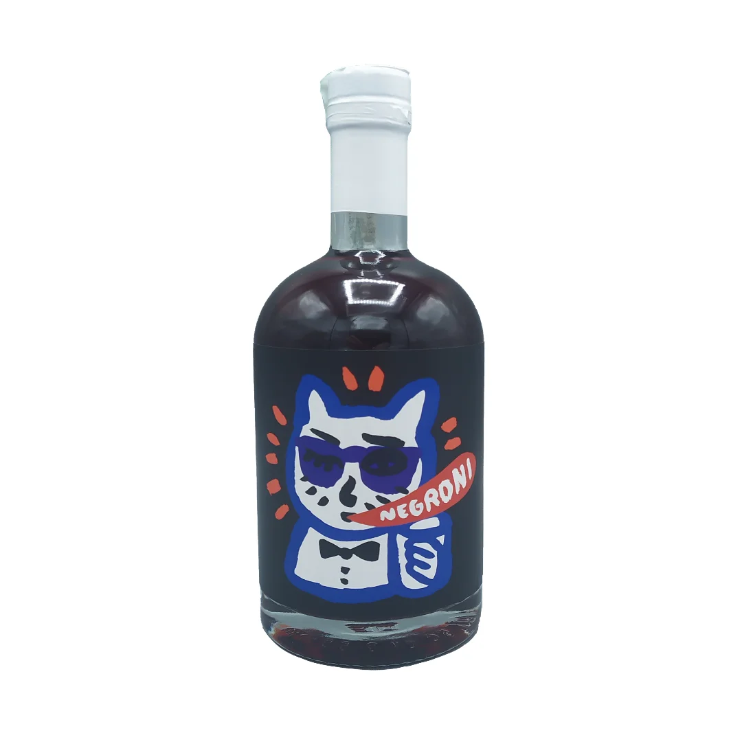 
 Звезда MICHELIN NEGRONI, приготовленная к употреблению коктейль  