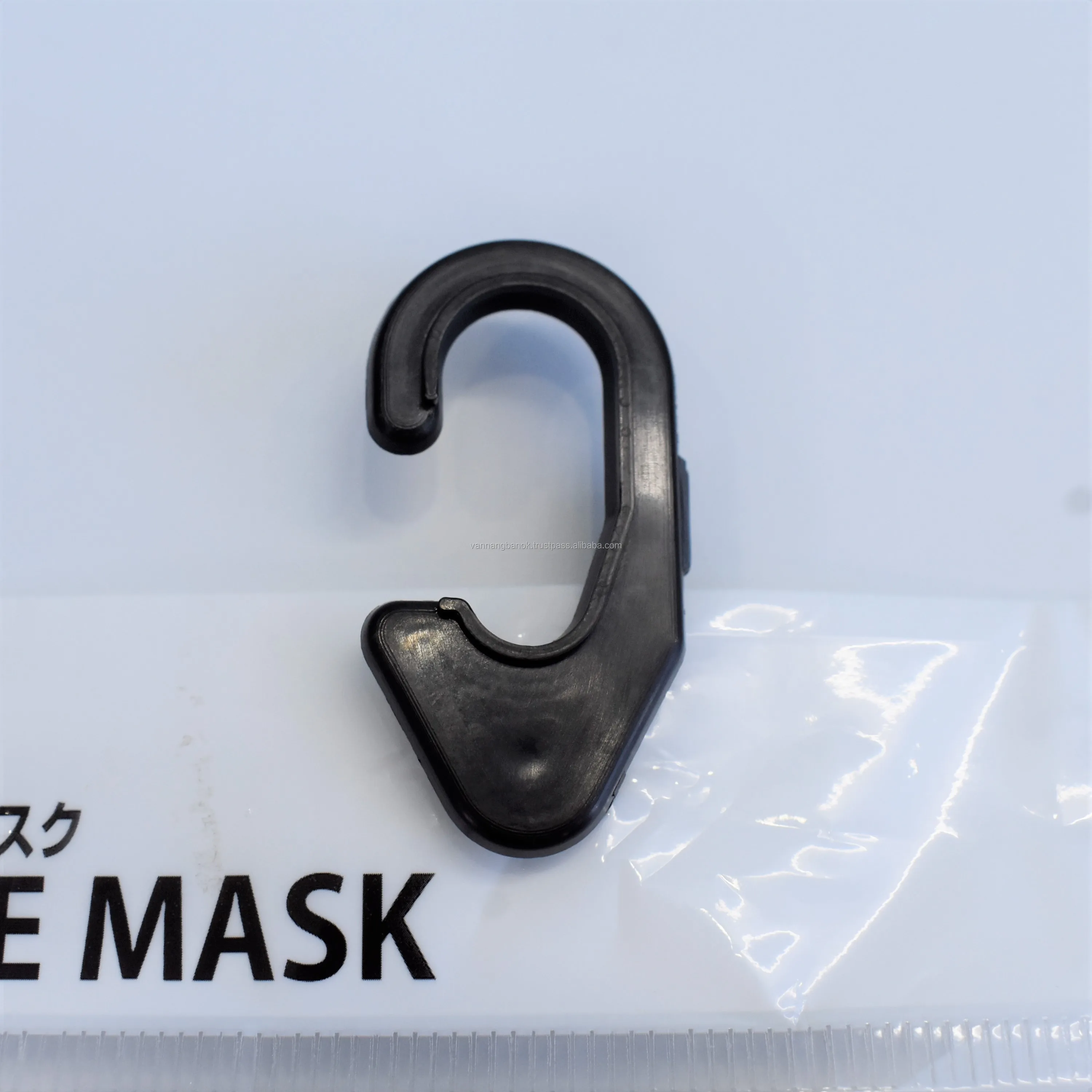 The plastic HK505 the hot selling 2021 with whole sale price for suit socks in Van nang banok garment accessories for clothing