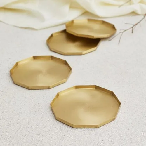 Factory wholesale custom antique golden brass round  metal camping salad dish plates tableware