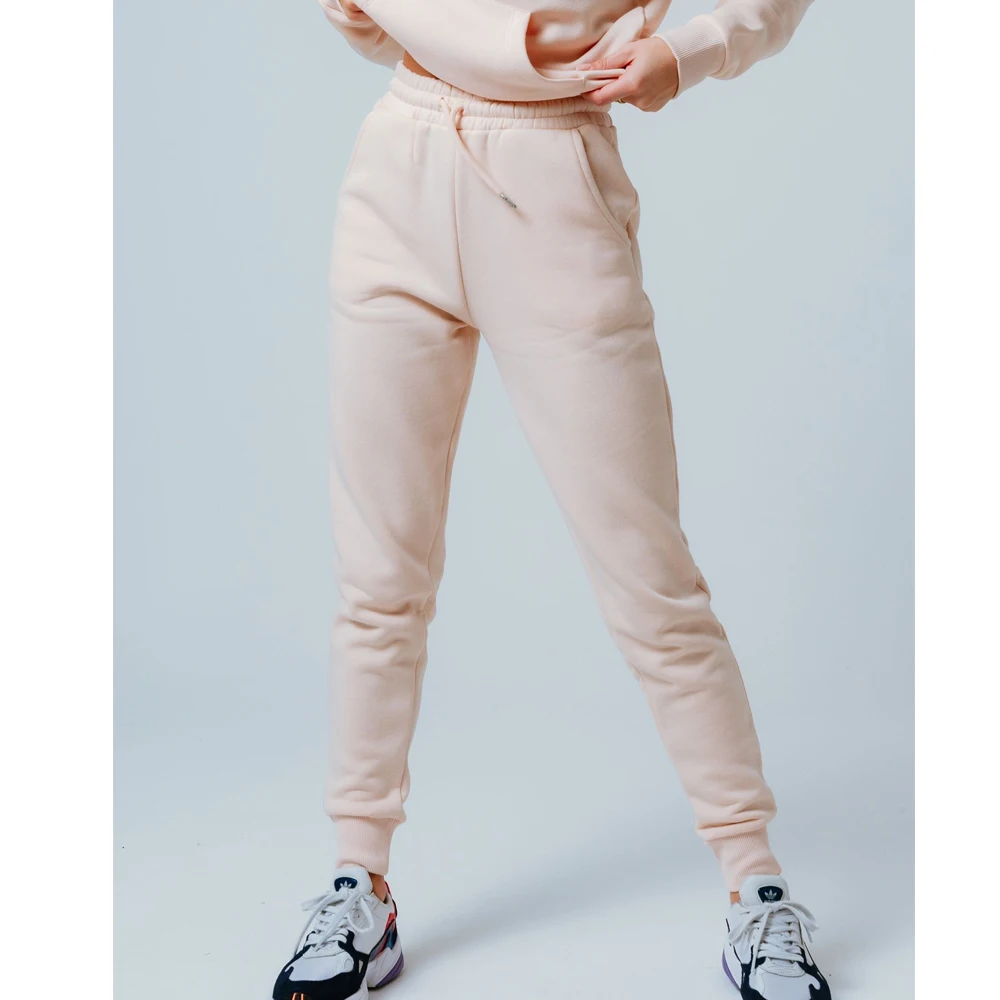 High Quality New Arrival Men Track Suit Custom Design Men Jogging Wear Tracksuit In Different Style