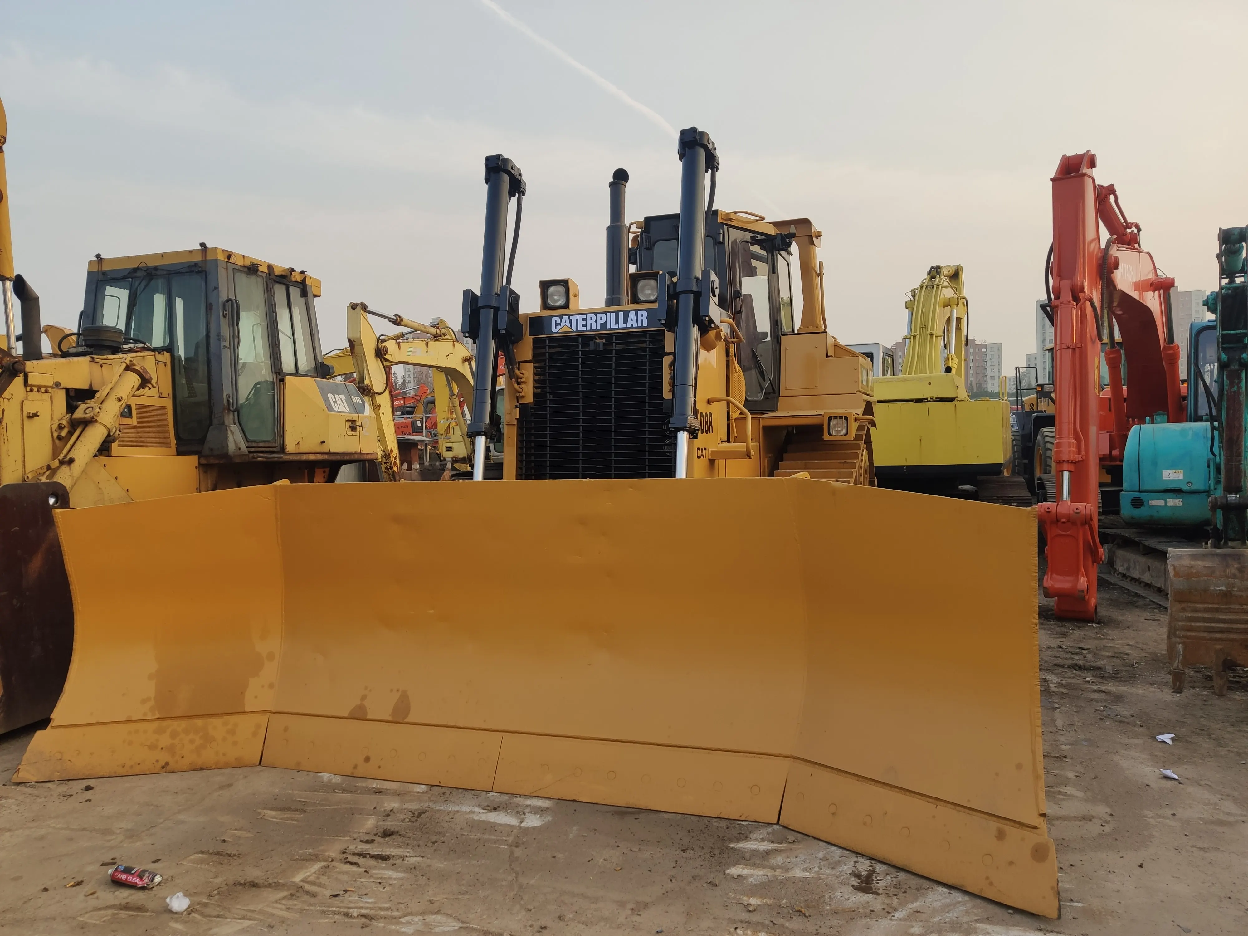 Б/у бульдозер CAT D8R оригинальная гусеница б/у Тракторная D7R D9R с хорошим двигателем