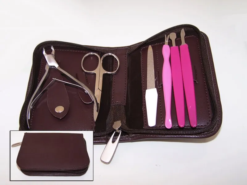 High Quality 8 Pieces Manicure & Pedicure Set High quality in wholesale low price