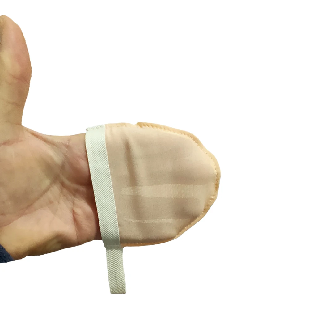 Best Selling Natural Silk Face Scrub Exfoliating Bath Mitt Glove With Custom Sizes At Wholesale Price