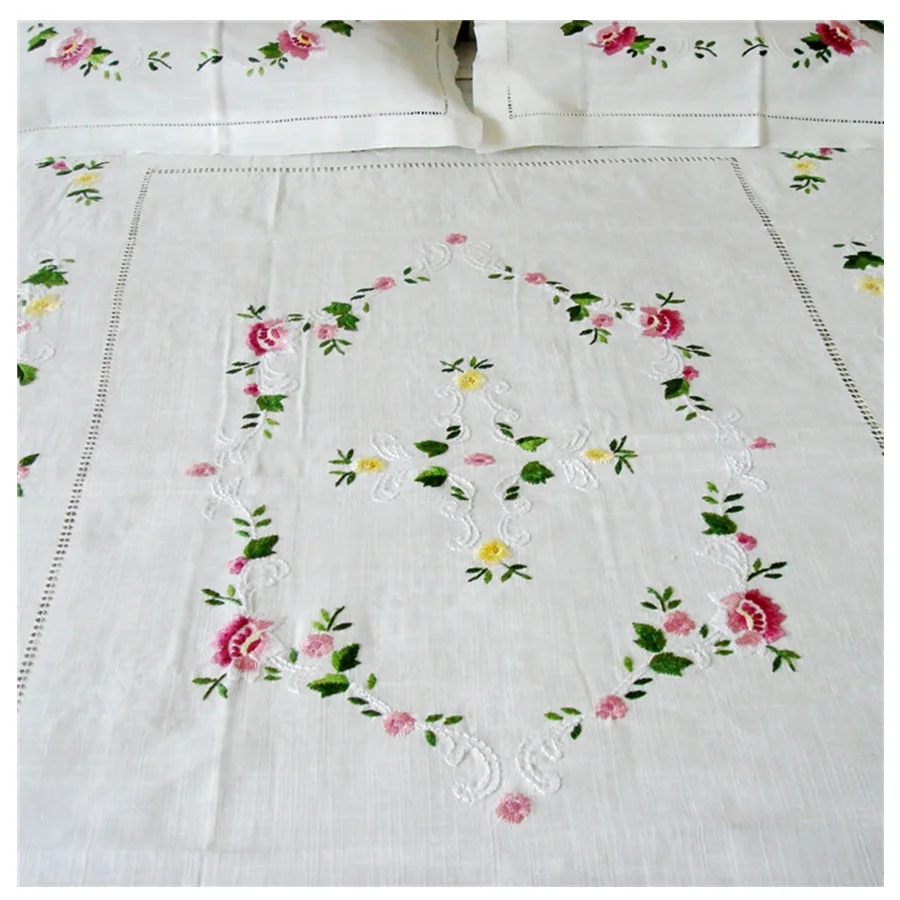 Wholesale Custom Embroidery Rose Design Bed Sheet Cover Set Hemstitched High Quality Cotton Bedding Sets for Home Hotel Wedding