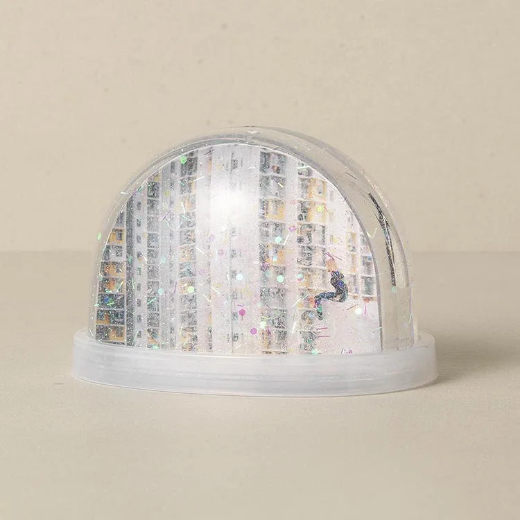 Classical Style High Quality Dome Shaped Sparkling Glitter Acrylic Photo Snow Globe