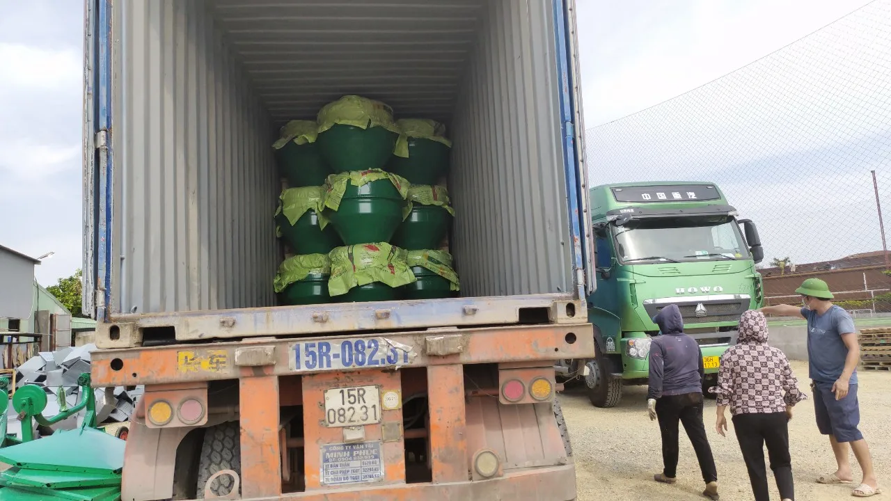 Strong portable good for user manual concrete mixer mini truck cement mixers export in Mexico three wheels thickness 3.0mm