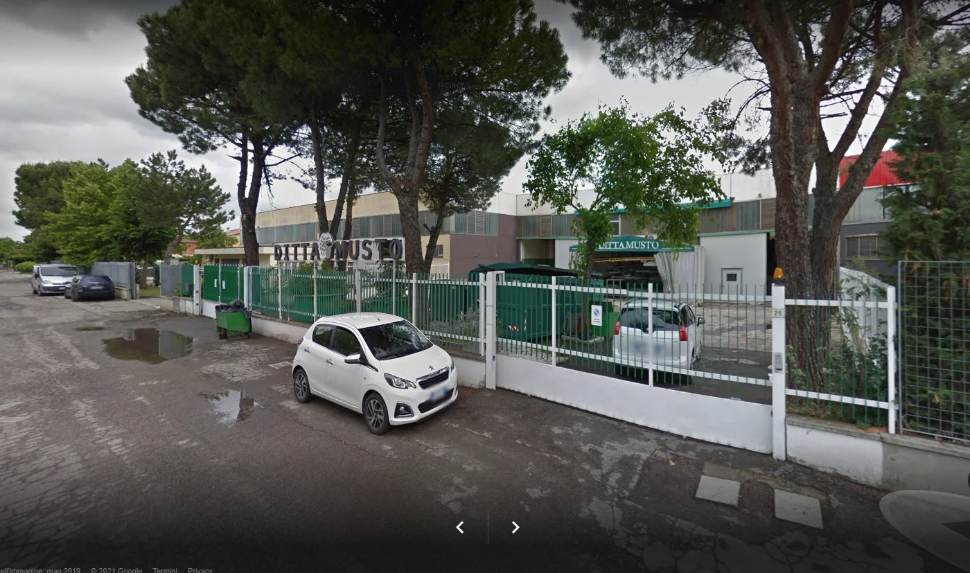 Лучшая итальянская печь из расплавленного алюминия с дистанционным управлением и крышкой для промышленного использования