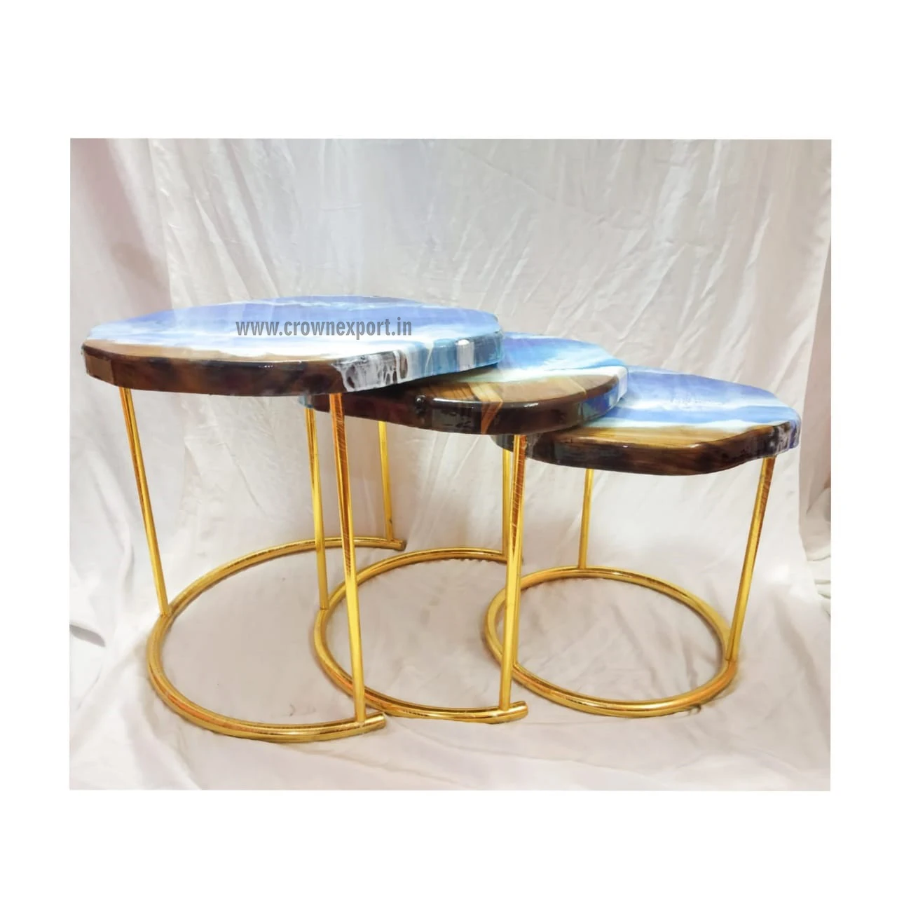 Modern Circular Shape Colorful Engraved Finished Iron Metal Nested Table/ Coffee Table set of 3 for home Decoration Furniture