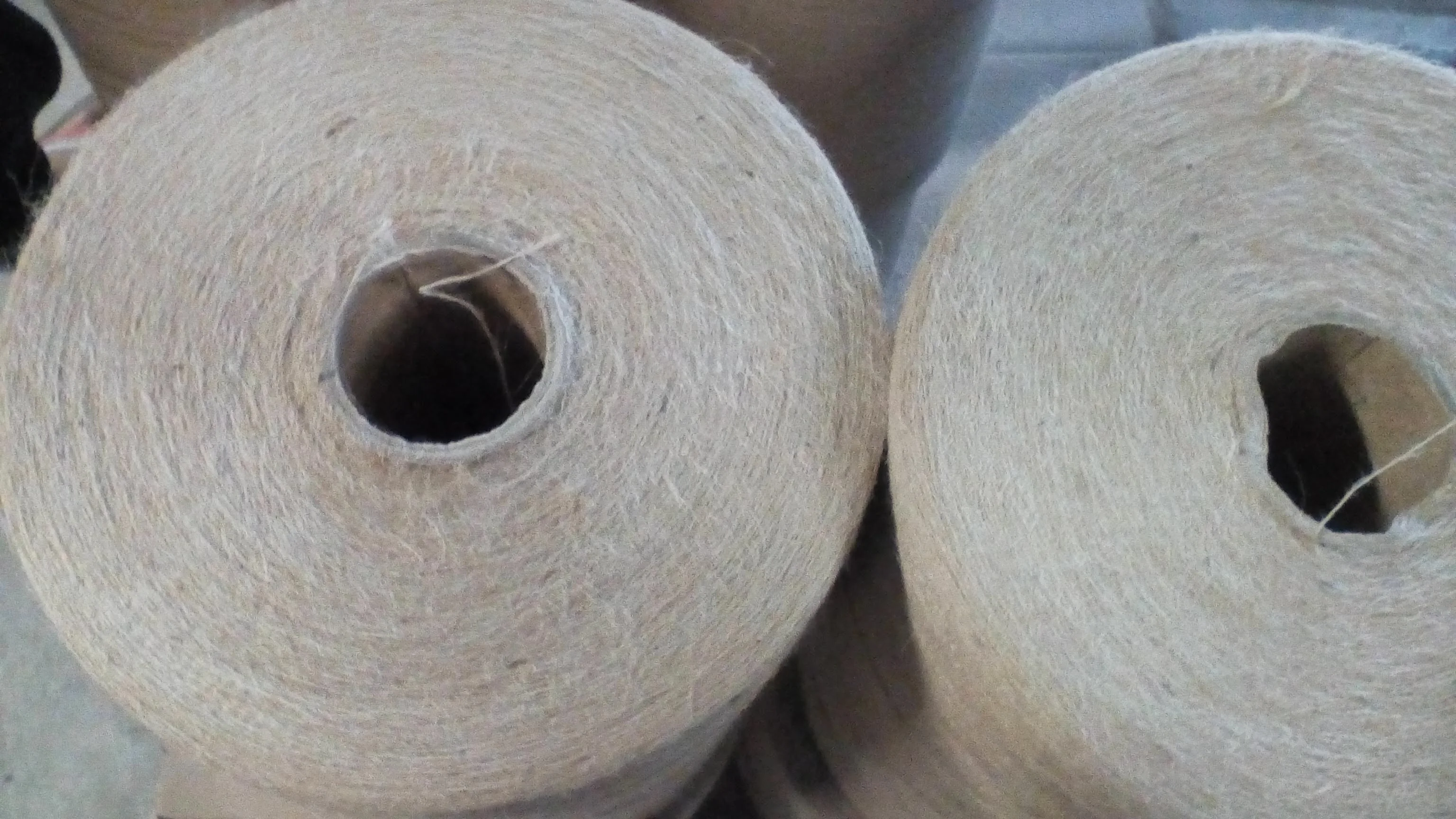 Производитель Бангладеш, 75%-85% мин. QR светлая красноватая джутовая пряжа CB с 5% шт. CV