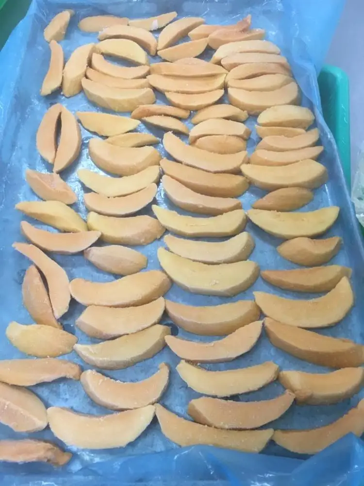 Высококачественные кубики из манго IQF cat chu