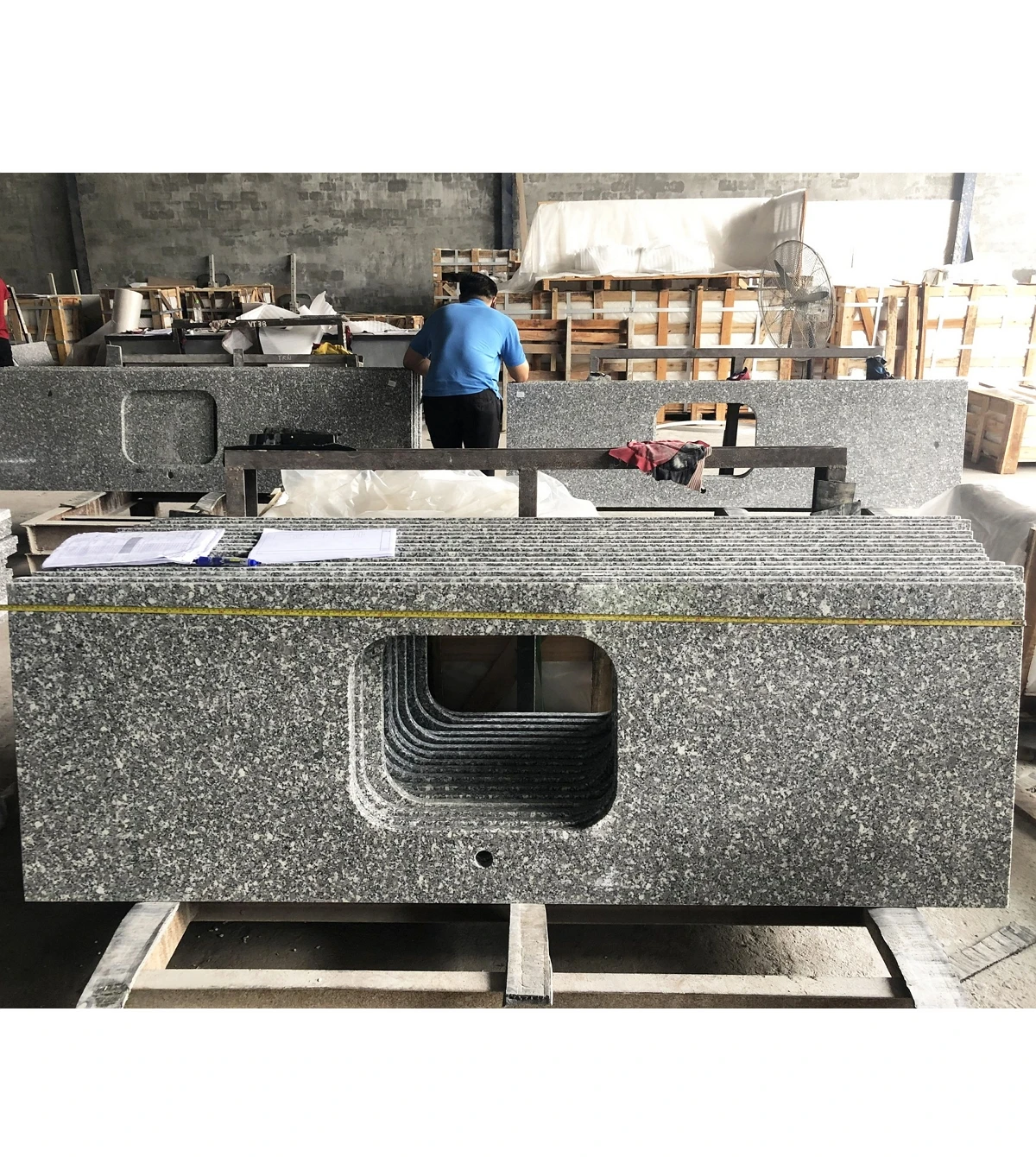 Vietnam granite kitchen countertop sparkle white quartz stone worktop/kitchen countertop/ bench top on sale
