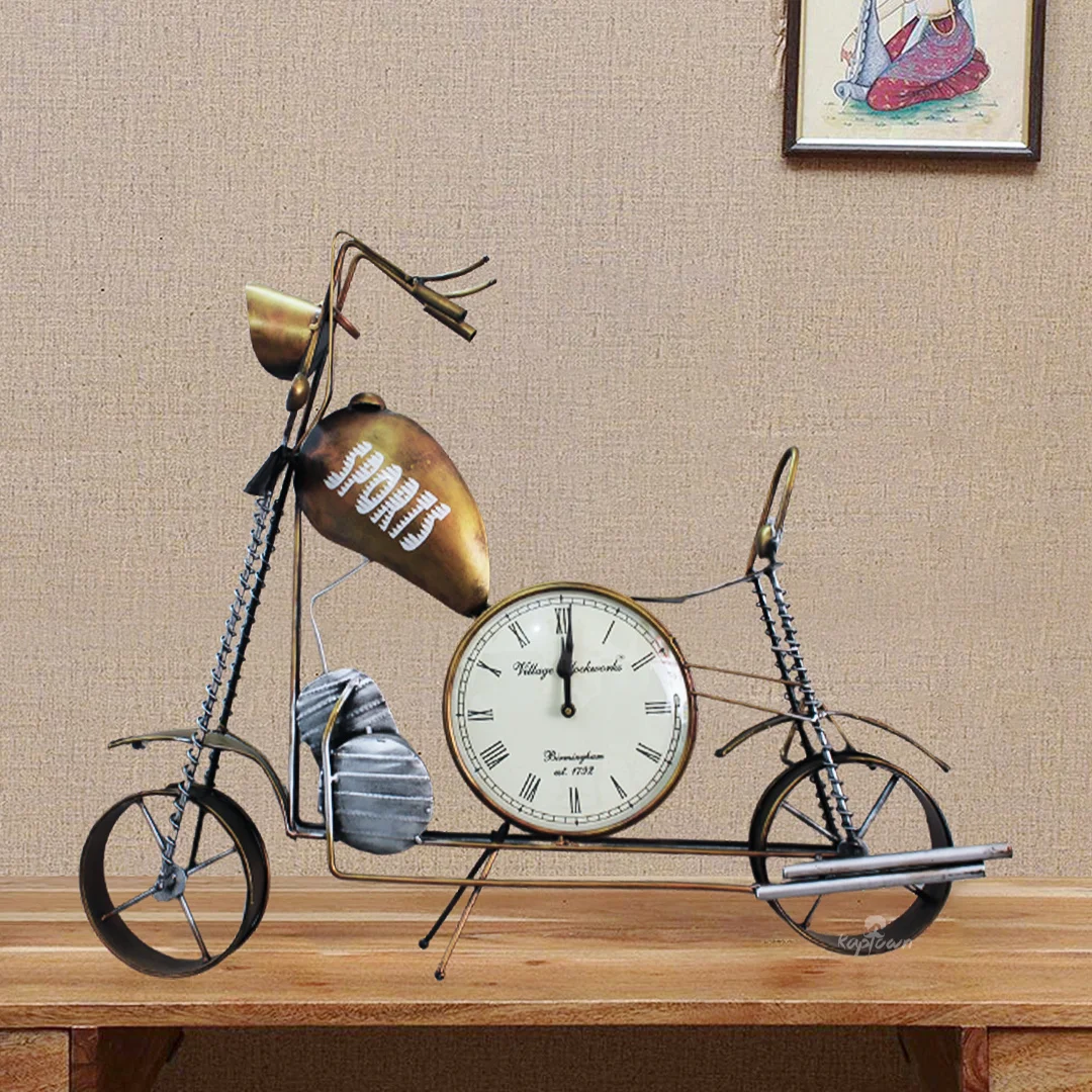 Newest Amazon Hot Selling ICONIC BIKE WITH CLOCK Custom Decorative Metal Luxury Party Office Home Table decoration