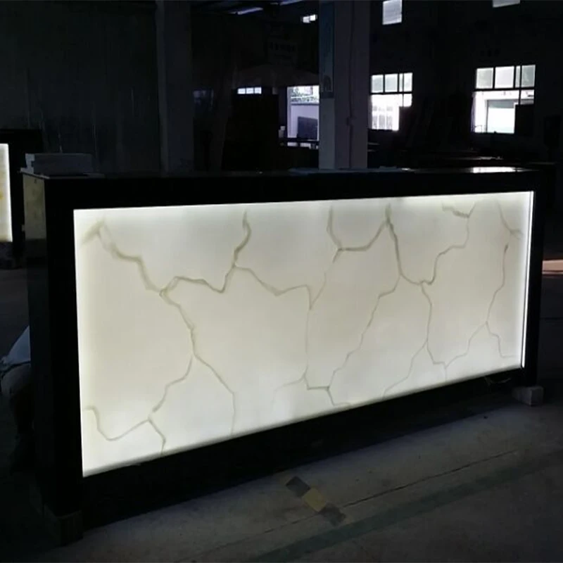 
onxy marble translucent bar couner 