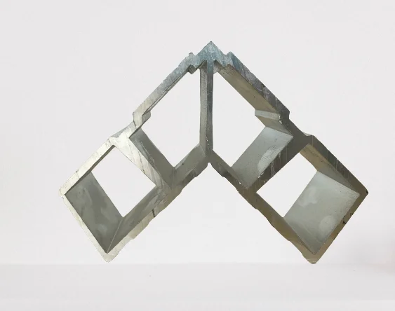 Базовая промышленная алюминиевая рамка от Shalumi для промышленности