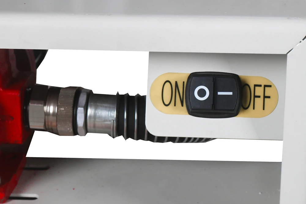 Электрический мобильный 12 В дозатор топлива автоматический выдвижной дизельный шланг/Перемотка Электрический шланг