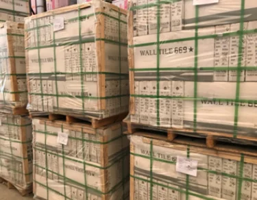  Фарфоровый деревянный паркет/полоски витрифицированная плавающая напольная плитка изготовленная по пресс-формам 200x1200 мм винтажный серый цвет Сделано в Индии