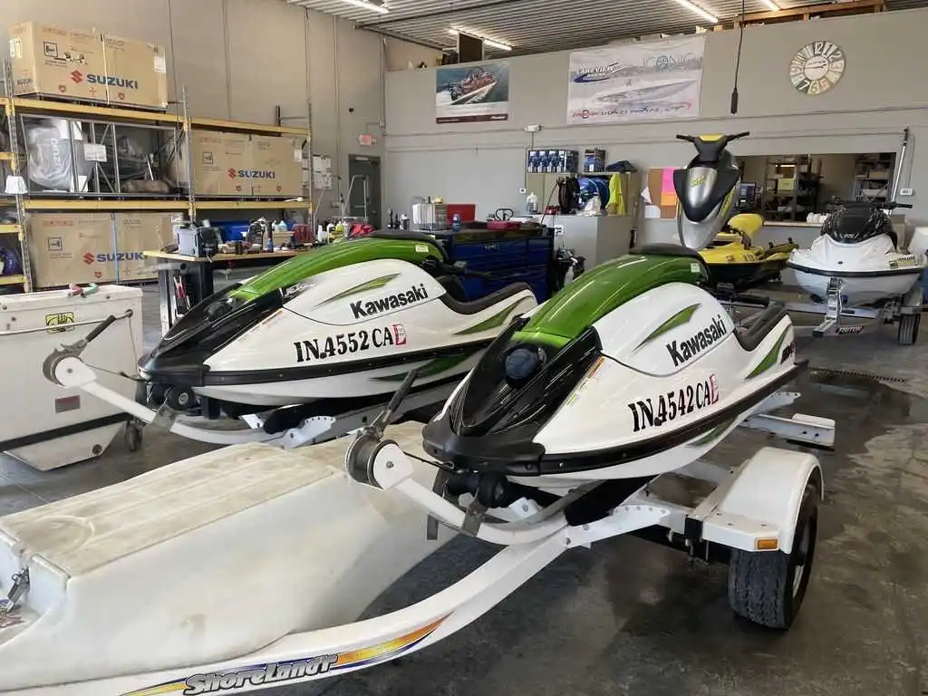 2004 Kawasaki Jet Ski 800 SX-R других открытых лодка