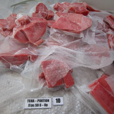 Хит продаж замороженный тунец лоины Саку куб стейк желтый обработанный и естественная упаковка все размеры