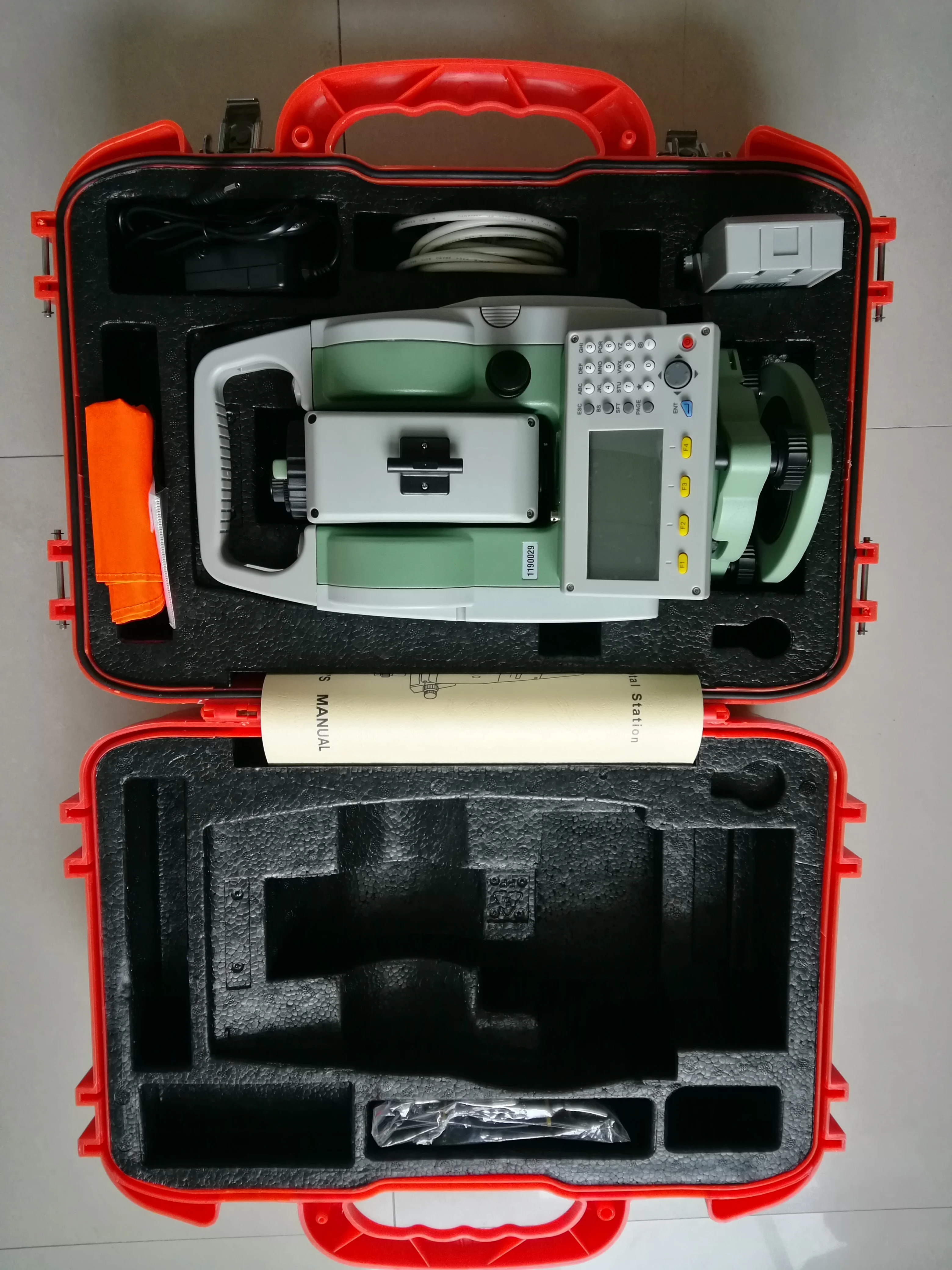 China Brand new Mato Total Station MTS802R Reflectorless Total Station None prism  Distance 500m to 800m