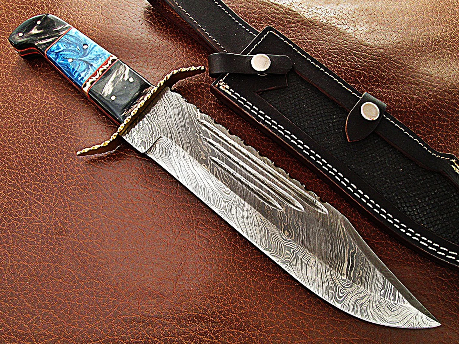 Нож-Боуи ручной работы из дамасской стали с удобной рукояткой и тонкой кожаной оболочкой наружный нож оптовая продажа