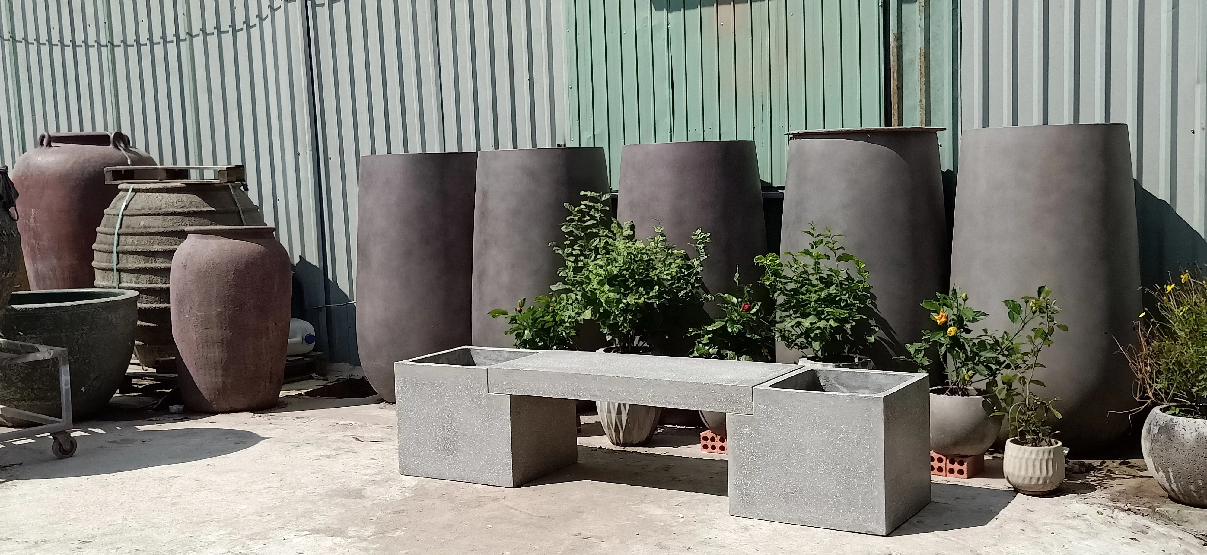 Wholesale 2mt High Quality Lightweight Concrete Multipurpose Bench and Pot from Vietnam for Nursery Planting