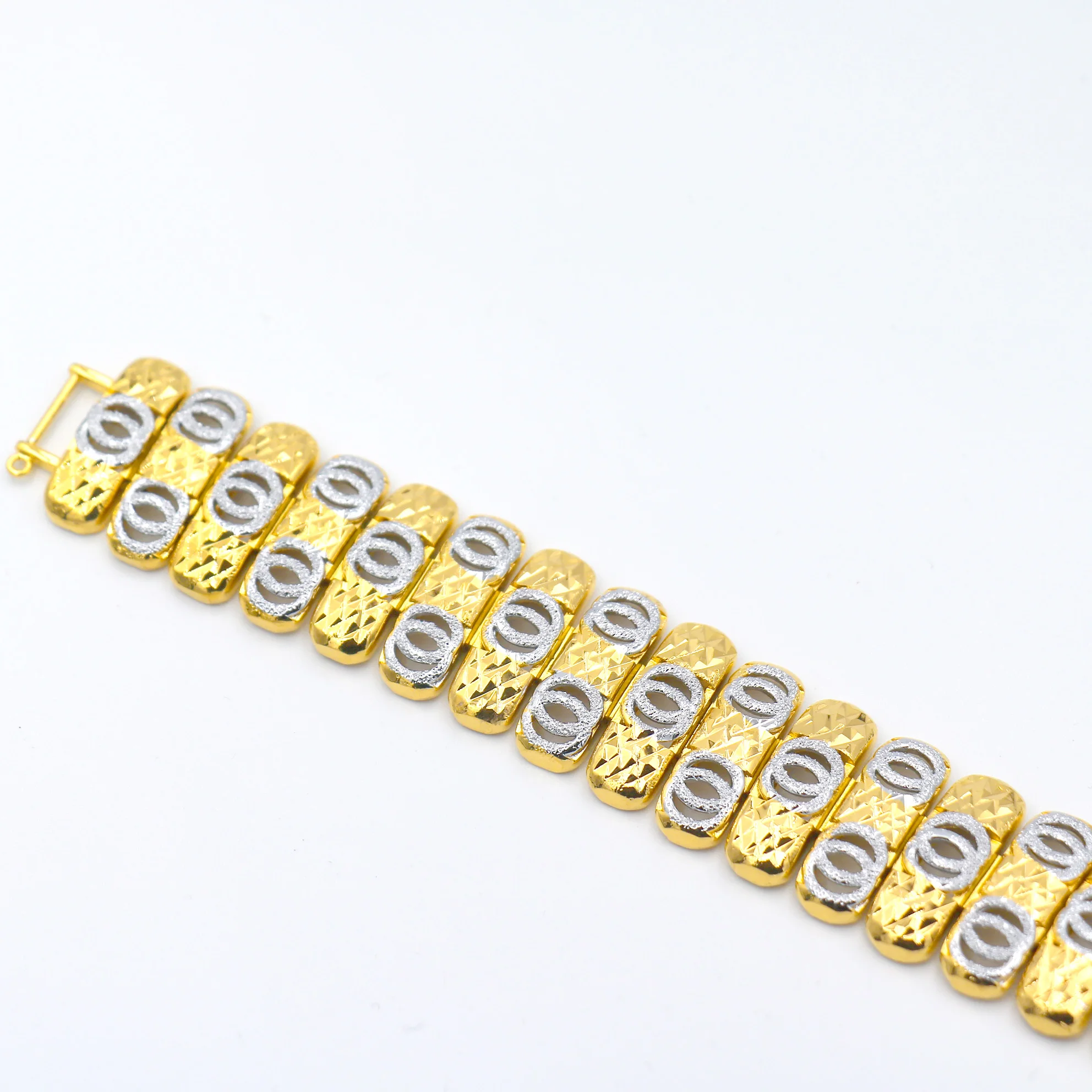  Малайзии из нержавеющей стали и горячей продажи ювелирных изделий с покрытыем цвета чистого 24 каратного золота браслет