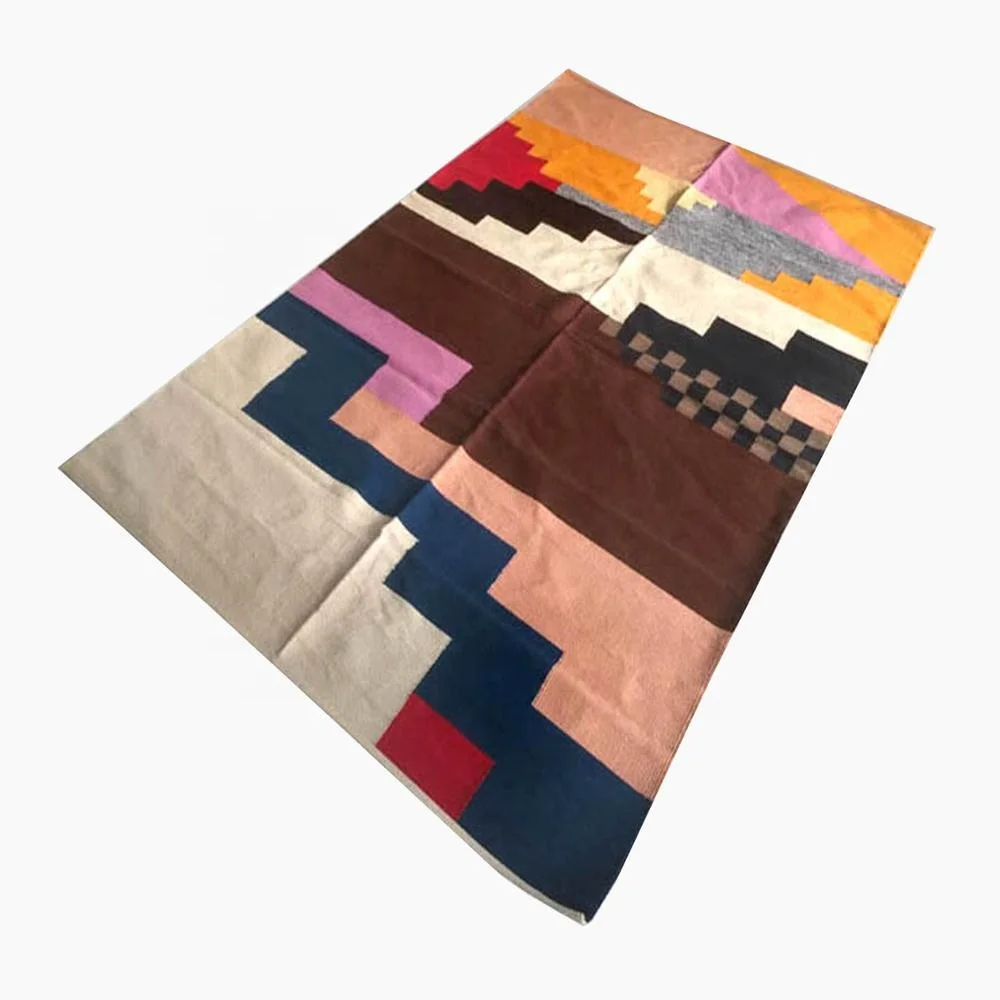 Geometric Shape Abstract Modern Design Indian Traditional Cotton Kilim Carpet For Home Decoration