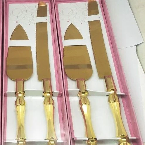 Yangjiang Factory, Luxury cake set of 2 stainless steel knife & shovel in gold color with gold PS handle wedding flatware