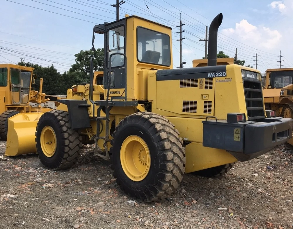 Fuel-efficient Komatsu Machine WA320 Wheel Loader for sale , Used Komatsu Loader at low working hours