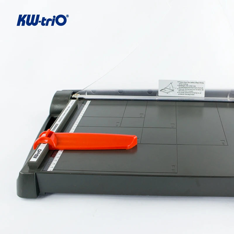 A4 plastic paper guillotine