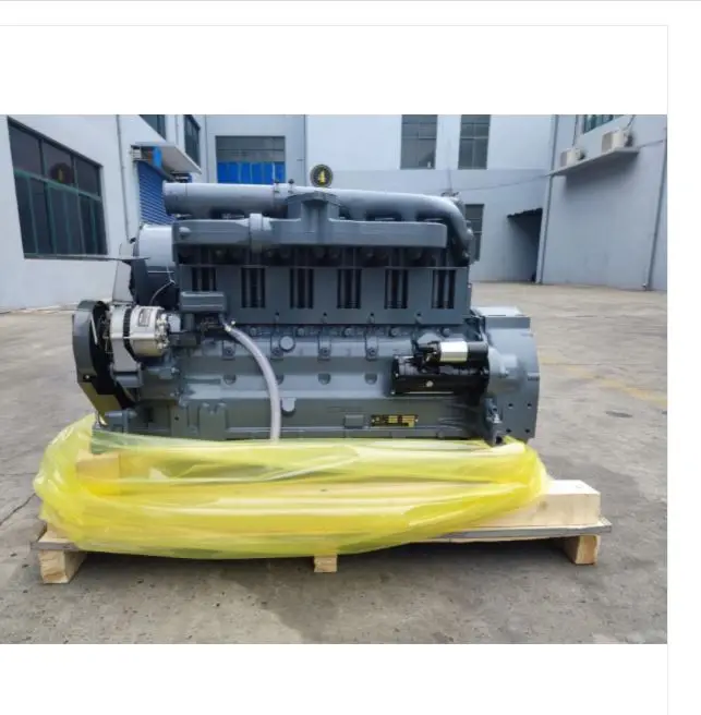 Двигатель Deutz F6L913 для водяного