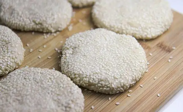 
Asian fried sweet sesame donut and Fried dough fritter WhatsApp 0084 901006904 