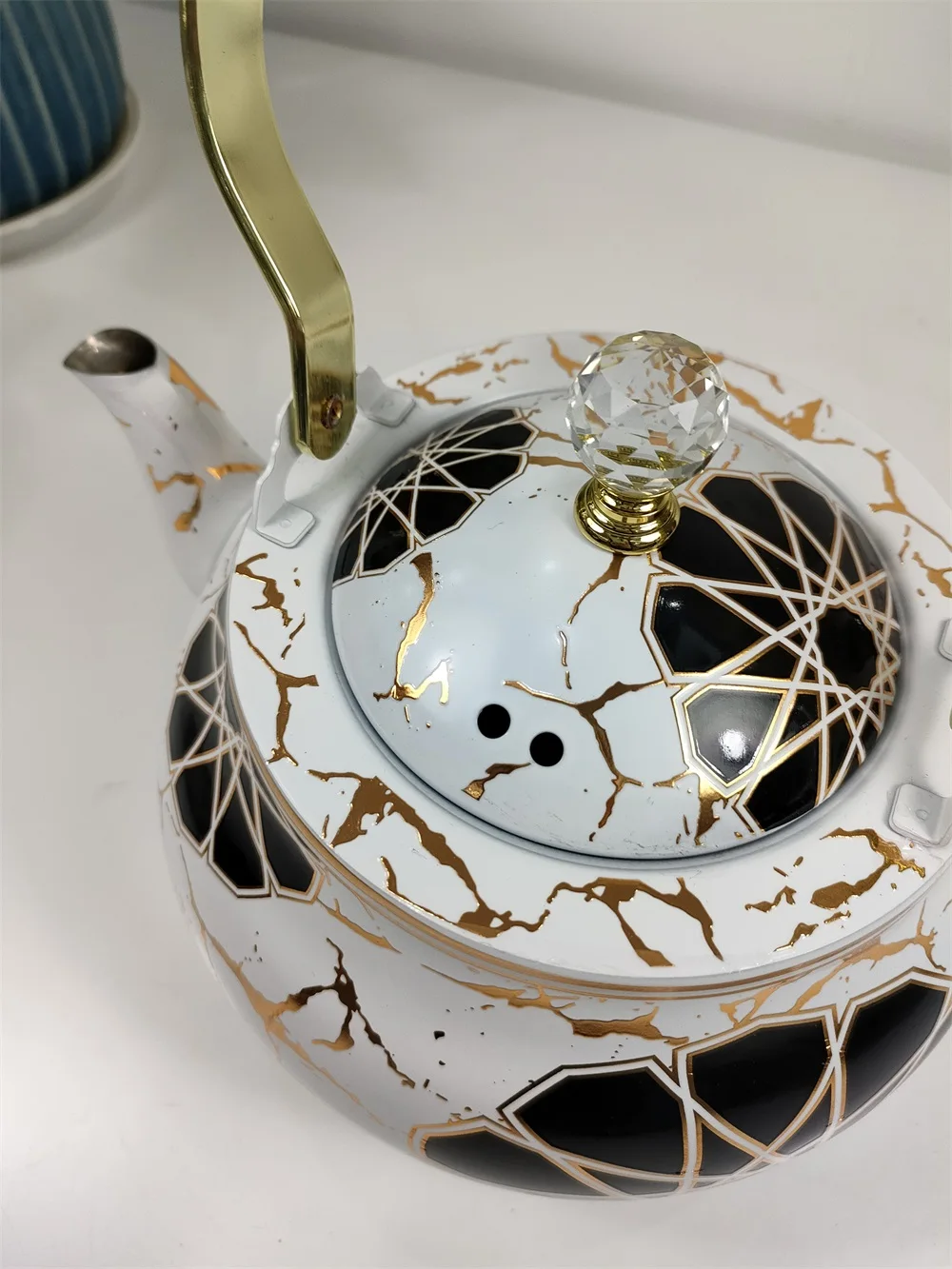 2022 Hot Sale Arabic Style Teapot 1.5L 2.0L Gold Plated Stainless Steel Teapot